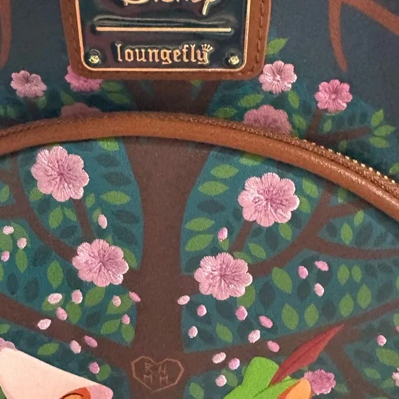 Loungefly Robin Hood Backpack - Picture 8 of 9